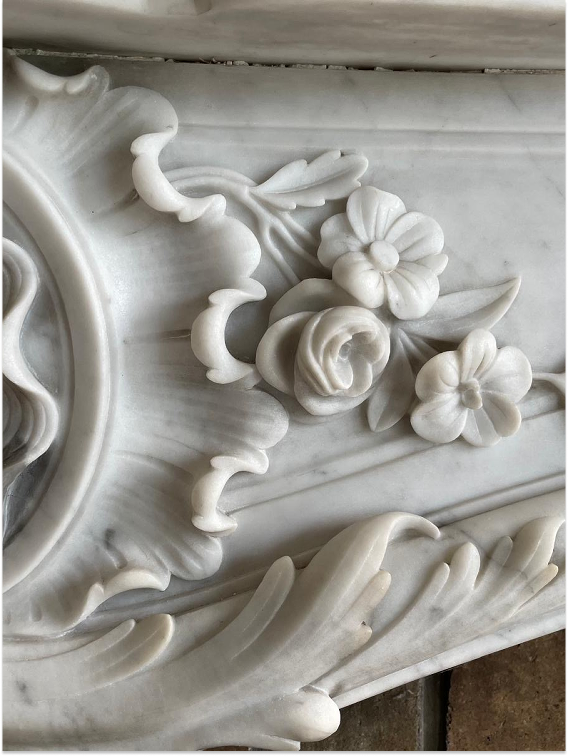 Style Louis XV Impressive 19th-Century Fireplace