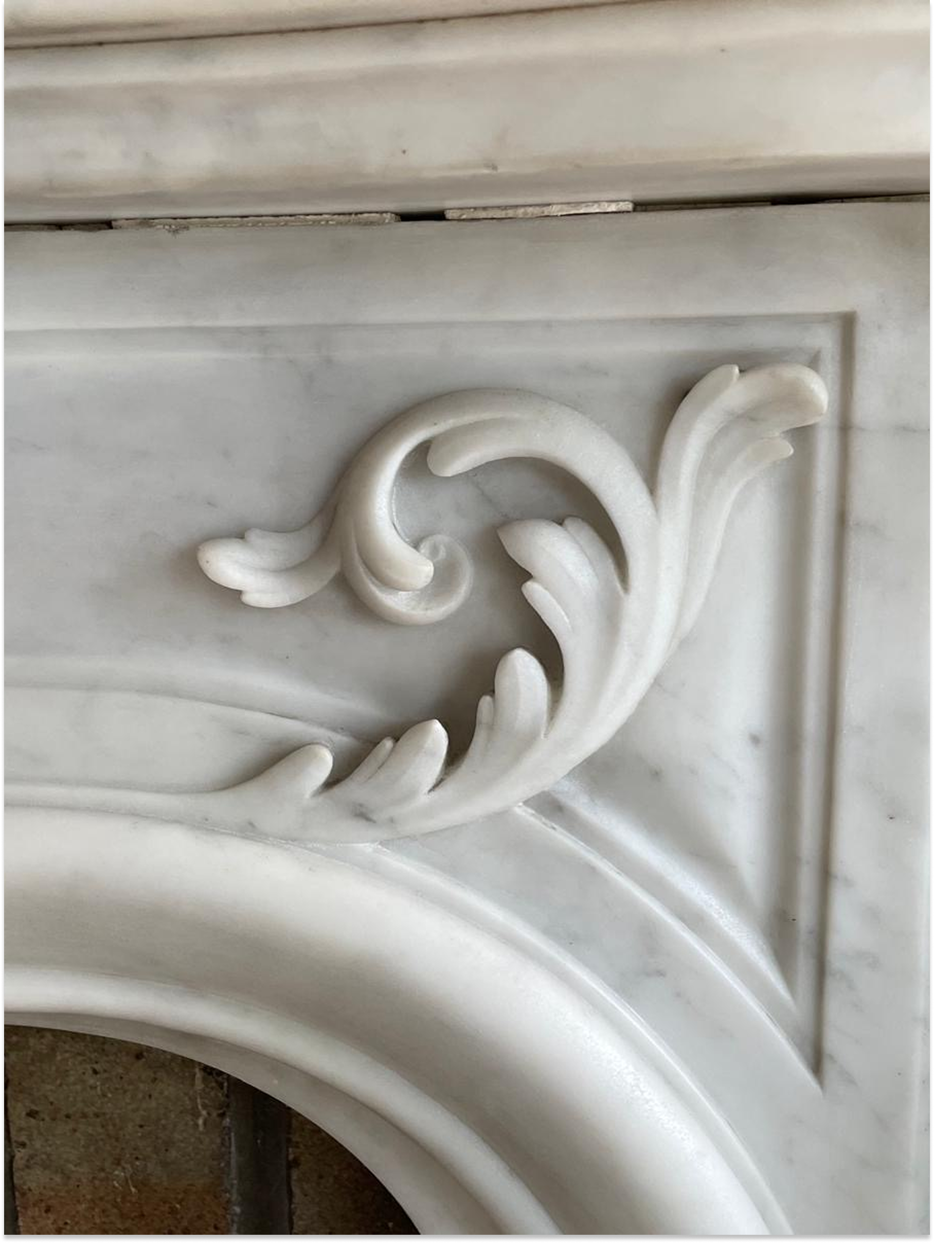 Style Louis XV Impressive 19th-Century Fireplace