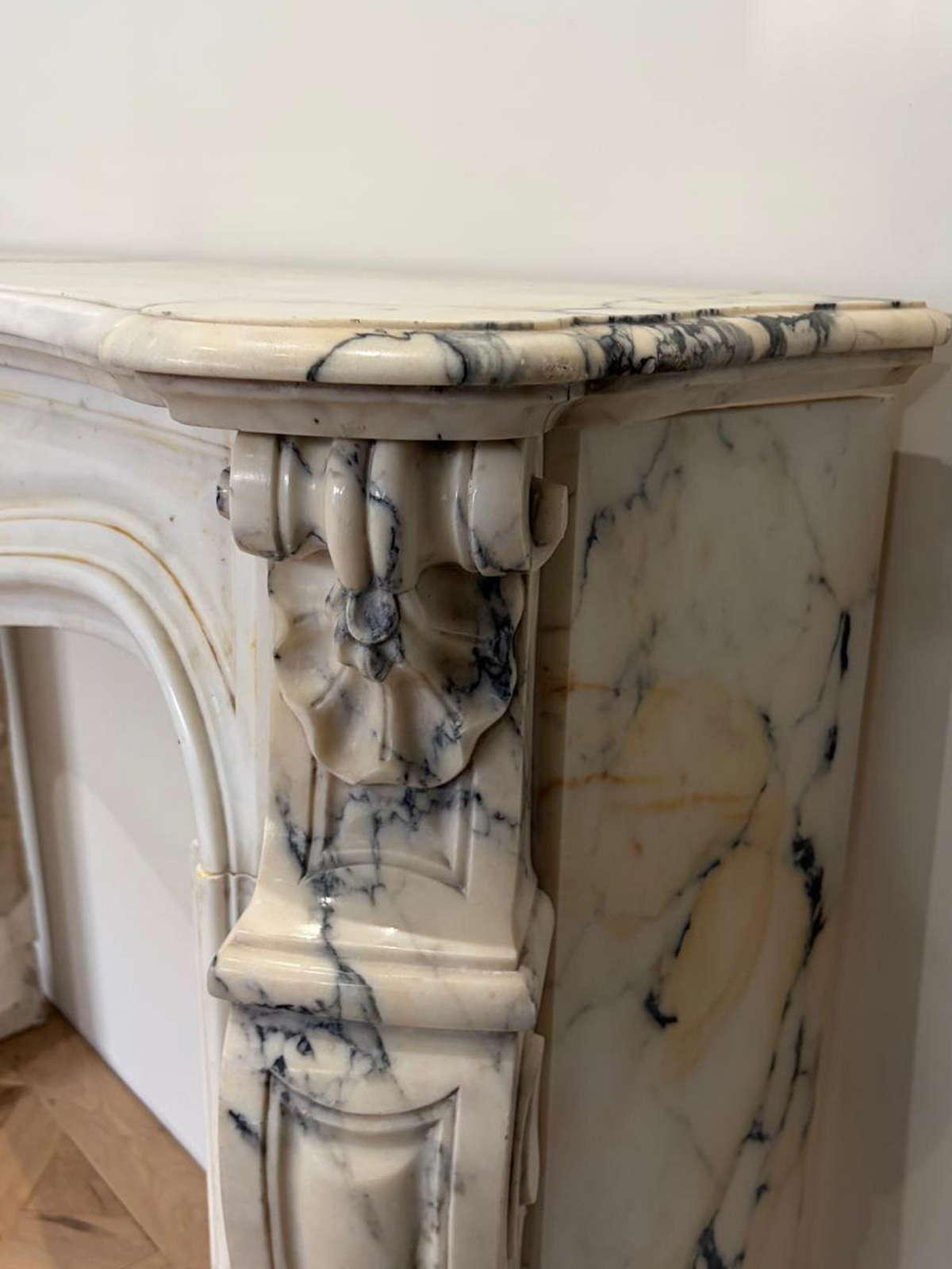 Antique Paonazzo marble fireplace circa 19th century