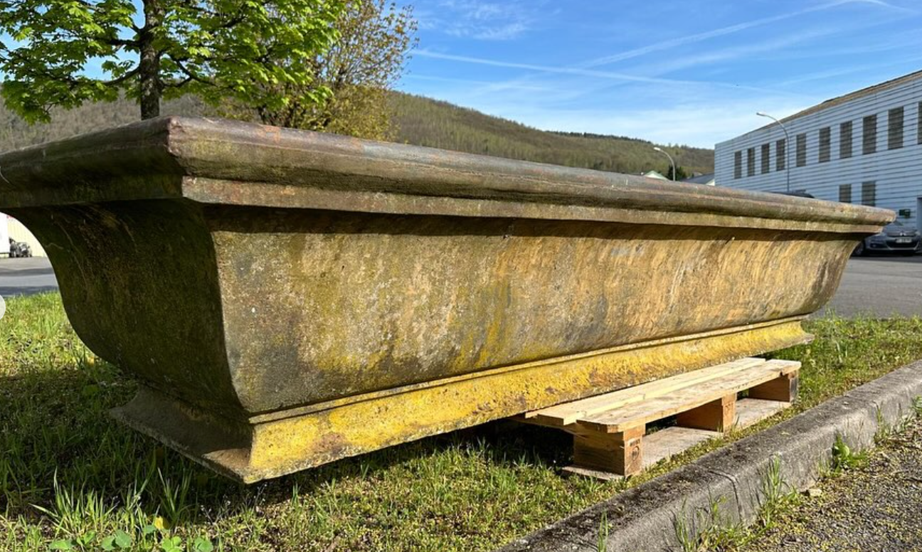 Antique Cast Iron | Decorative Garden Feature