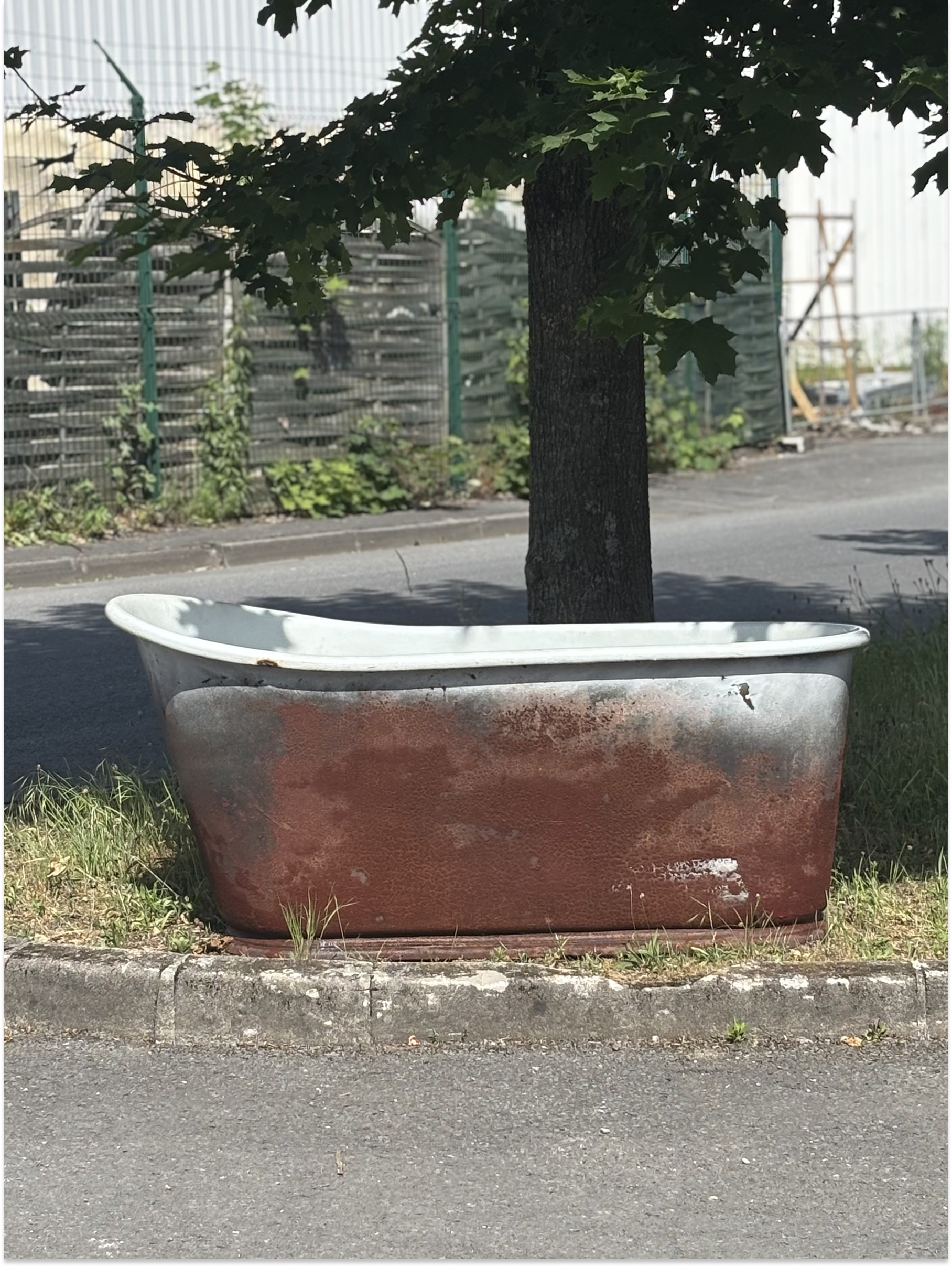 Late 19th Century French Cast Iron Bathtub